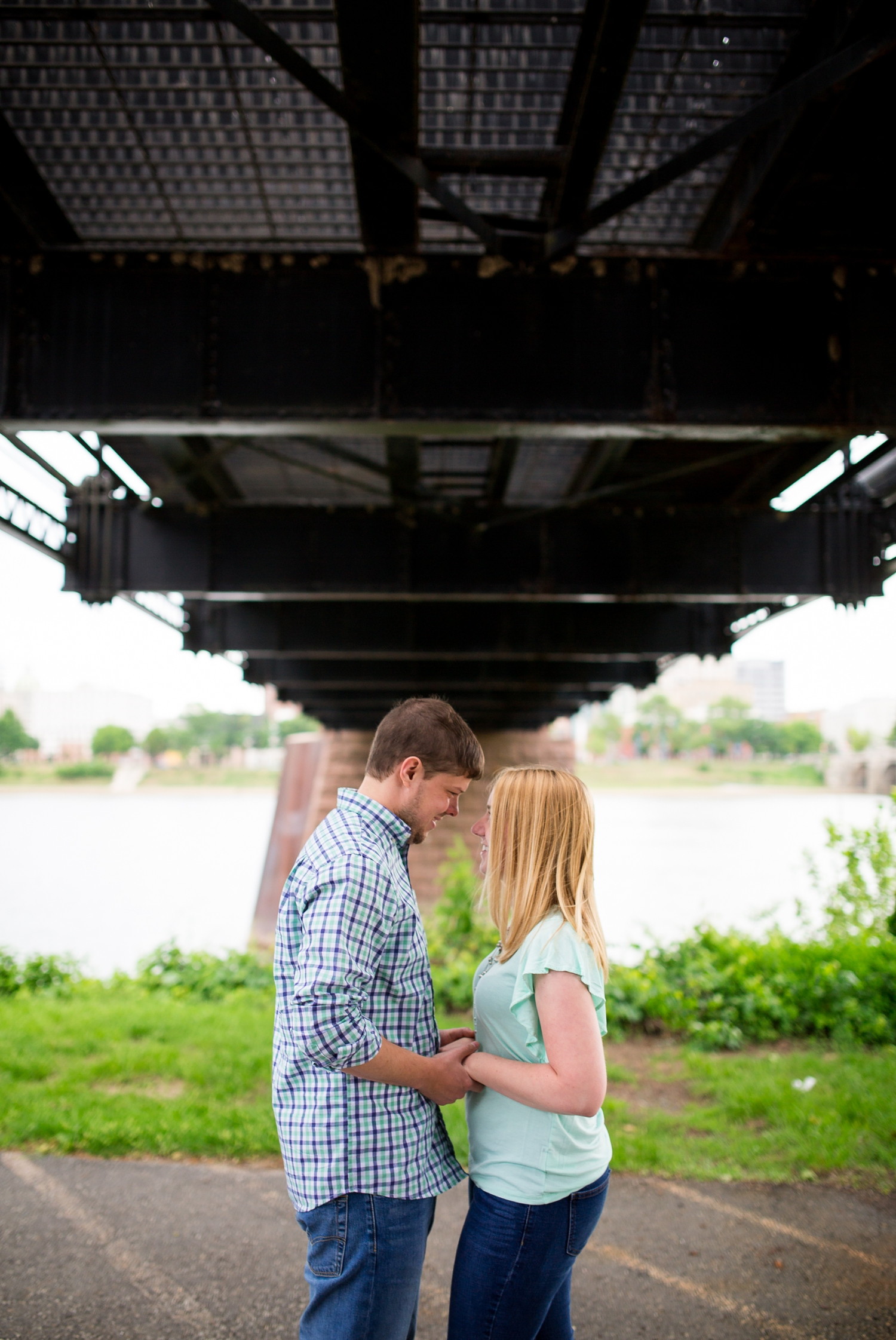 city island harrisburg engagement photography
